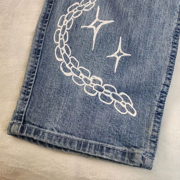 Salem7 Distressed Red Button Closure 32 Waist Denim Jeans With Graphic - Picture 2 of 14